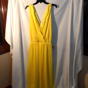 Light and airy yellow flowy dress by Rachel roy nwt sz 22w